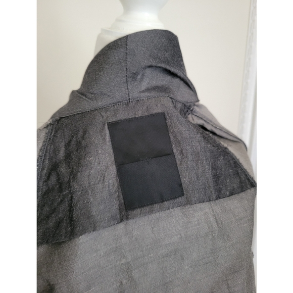 Divka Minimalist Charcoal Women's Trench Coat Japanese Design - Picture 4 of 4